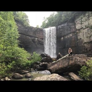 Meet your Posher, Monica